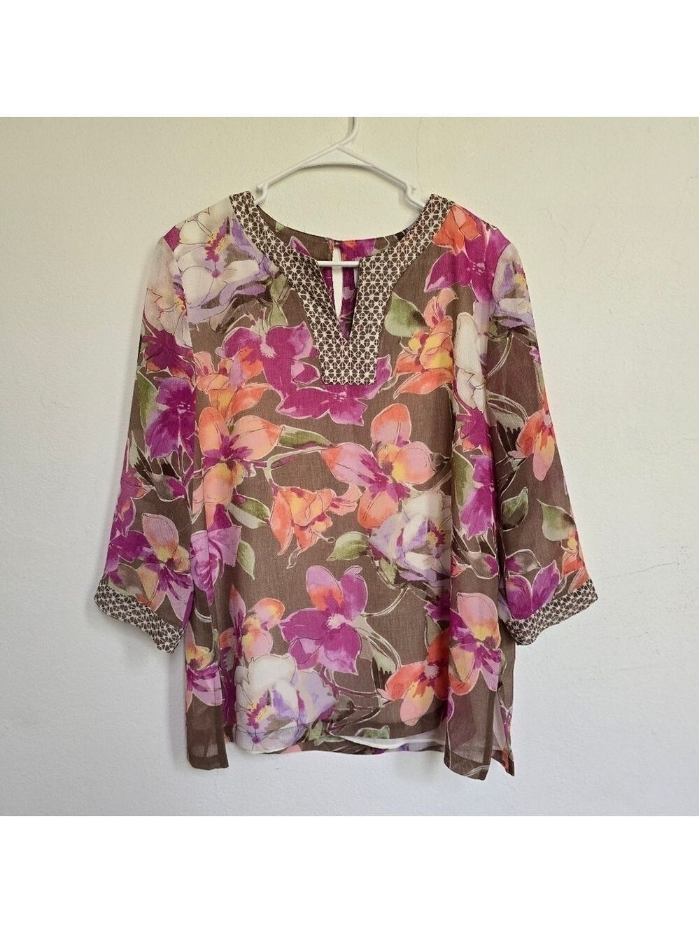Alfred Dunner Pink Floral V-Neck Top Size 14 3/4 Sleeve